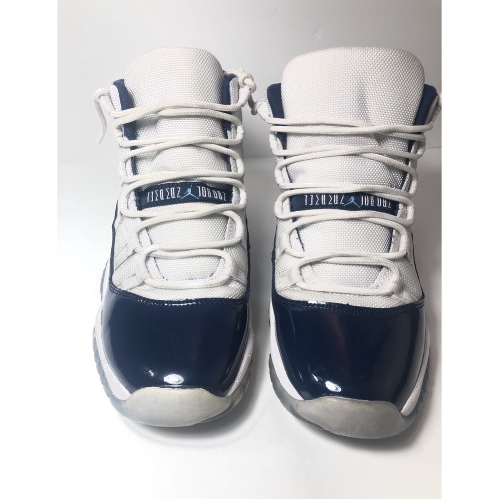Nike Air Jordan XI 11 Retro WIN LIKE 82 Size 6Y